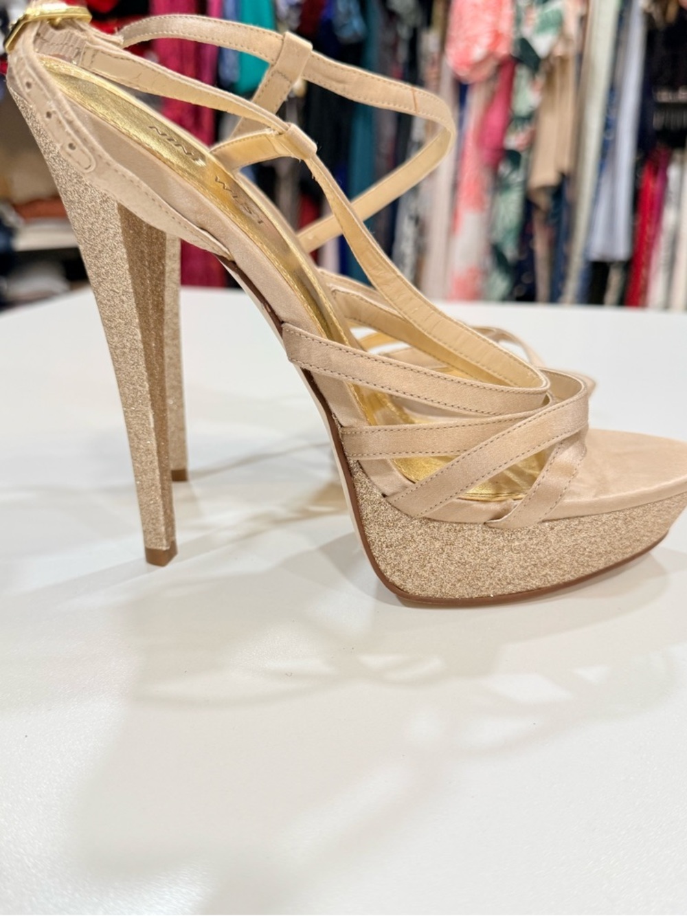 Nine West Nude Gold Glitter Platform Heels Strappy Stiletto Sandals Size 8 - Picture 7 of 17